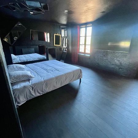 Dark Room Centre Ville De Dole Dış mekan fotoğraf